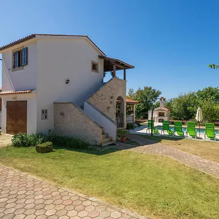 In With Kitchen Holiday home