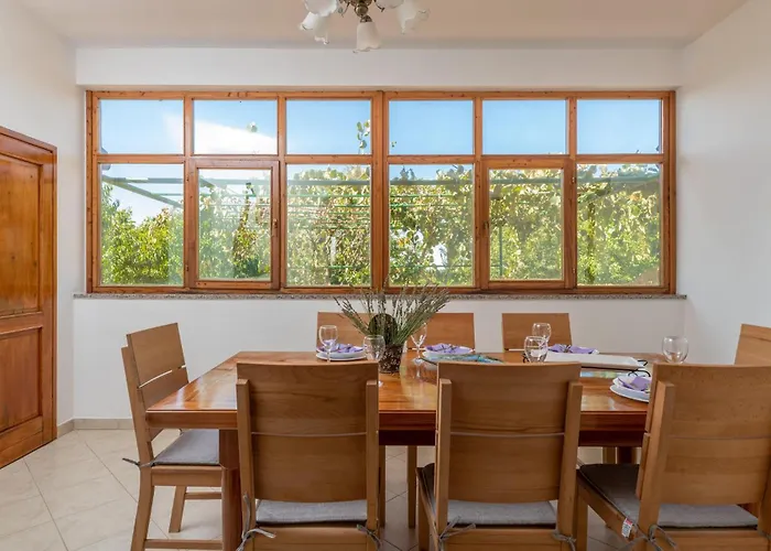 In With Kitchen * Barban