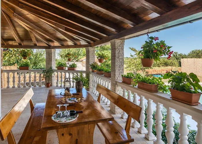 In With Kitchen * Barban